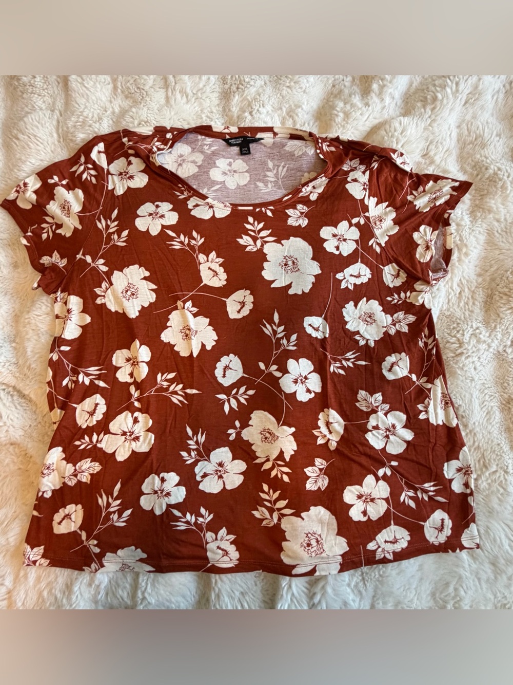 Simply Vera Vera Wang Floral Modern Tee Rust XXL